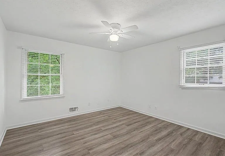 2985 Fredrick Dr — Photo 25