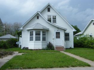 1015 W 22nd St, Kearney, NE 68845