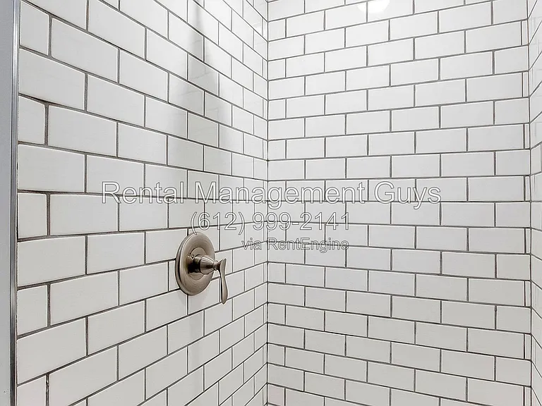 3714 Kipling Ave S — Photo 11