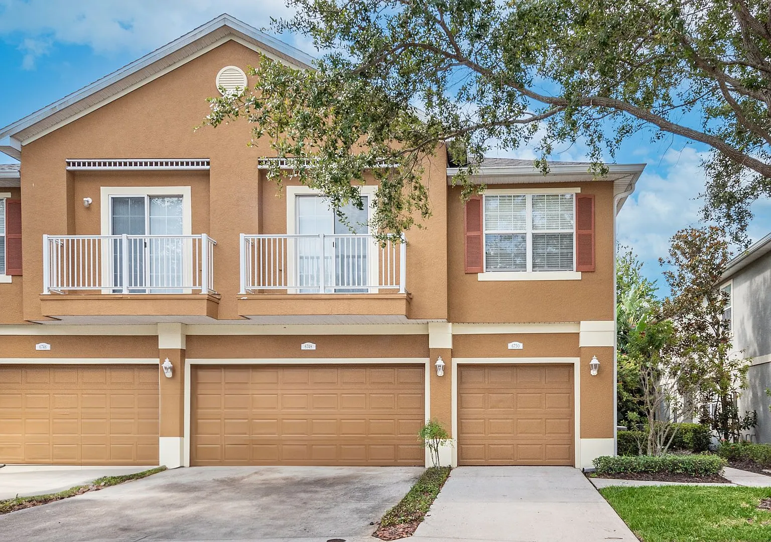 6750 Eagle Feather Dr — Photo 1