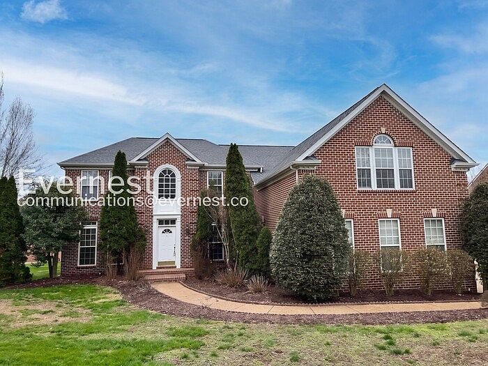 1st image of 743 Rolling Fork Dr