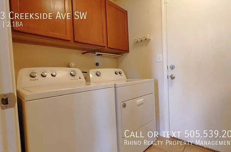 573 Creekside Ave SW — Photo 4