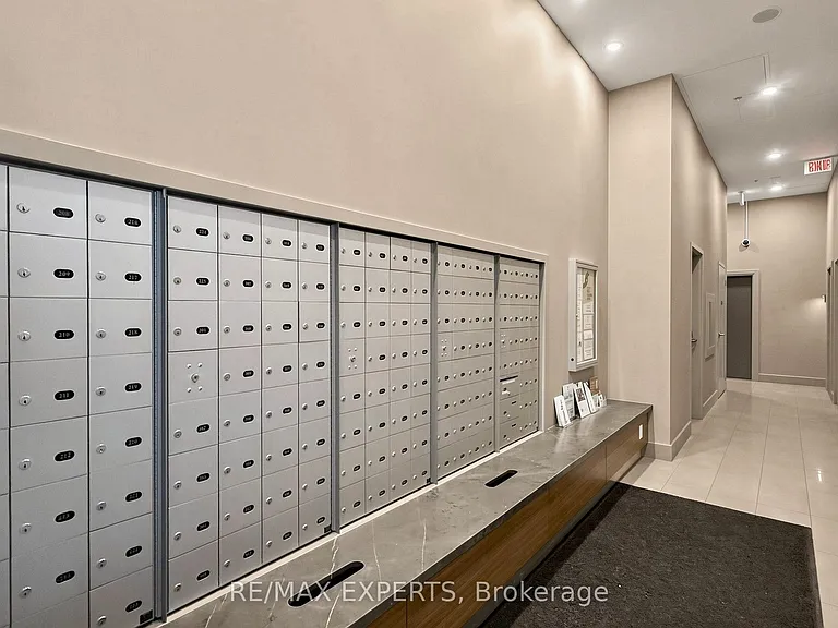18 Rean Dr #223 — Photo 42