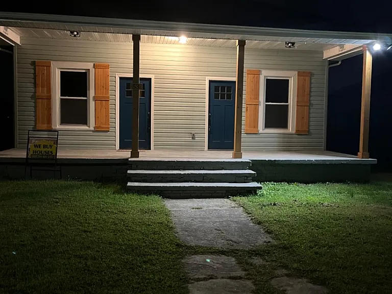 Unit Photo