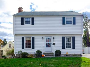 230 High St, Bristol, CT 06010