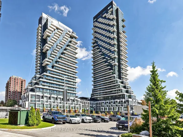 30 Inn On The Park Dr #4211, Toronto, ON M3C 0P7