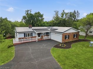 1965 Dunzweiler Dr, Zanesville, OH 43701