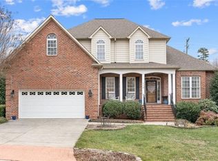 112 Montauk Ct, Clemmons, NC 27012