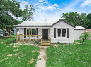 111 D St, Frostproof, FL 33843