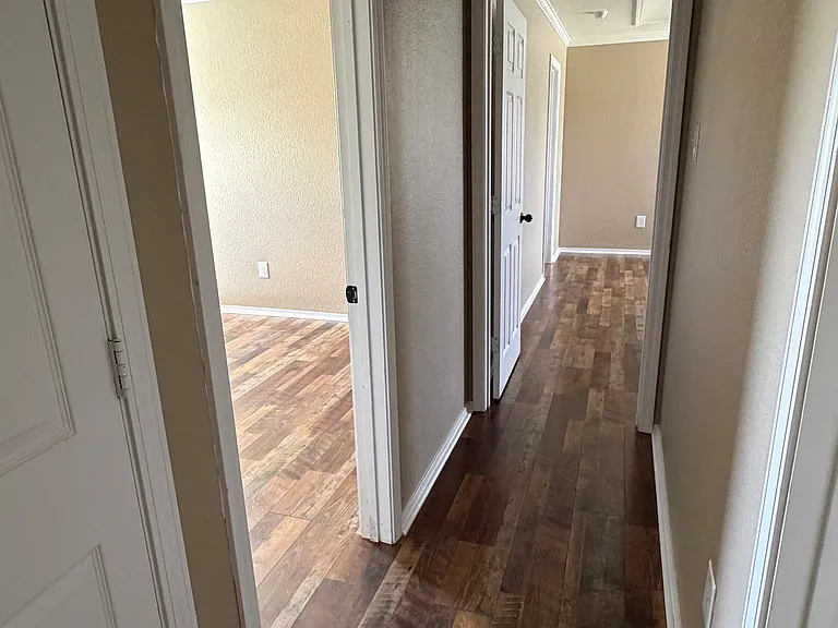 2 Dunwood Dr — Photo 7