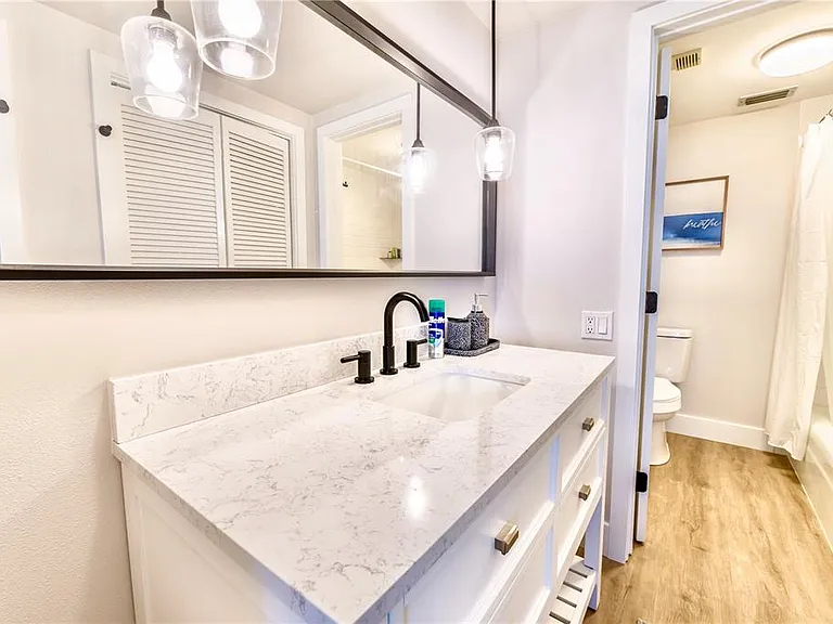 100 Pierce St #1102 — Photo 17