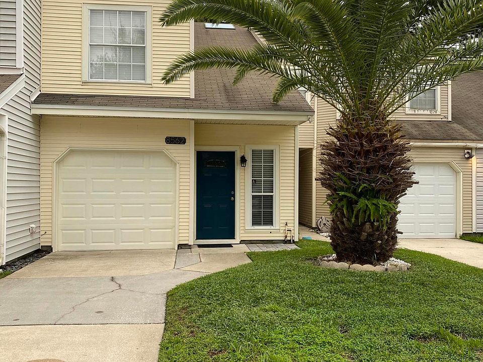 1st image of 8562 Sturbridge Cir W