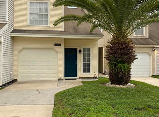 8562 Sturbridge Cir W, Jacksonville, FL 32244