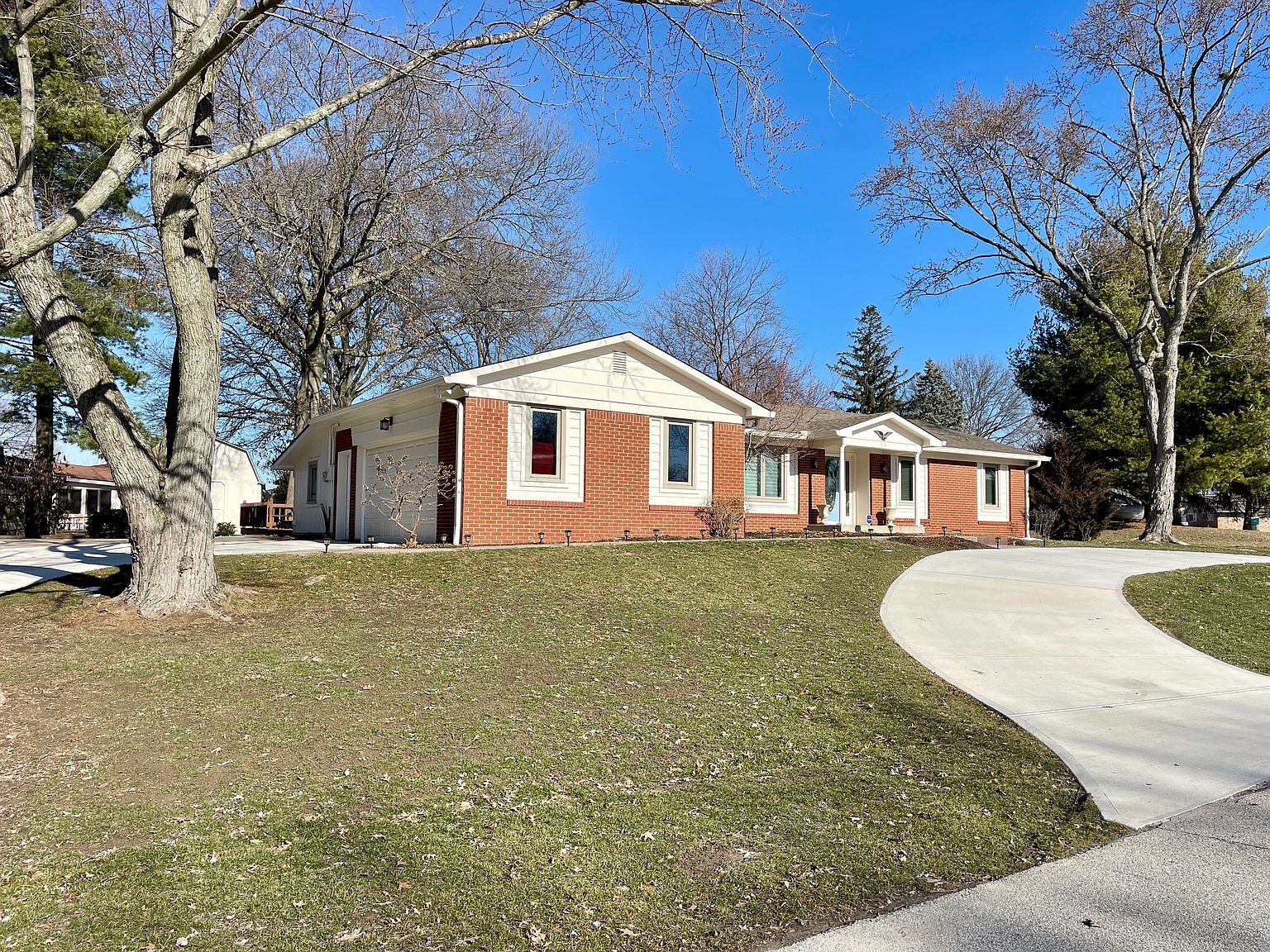 310 Love Ave, Greenwood, IN 46142 Zillow