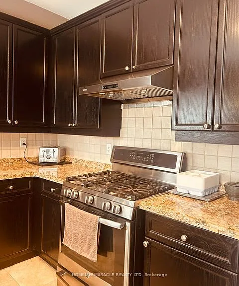 3 Lindyfalls Dr #UPPER LEVEL — Photo 18