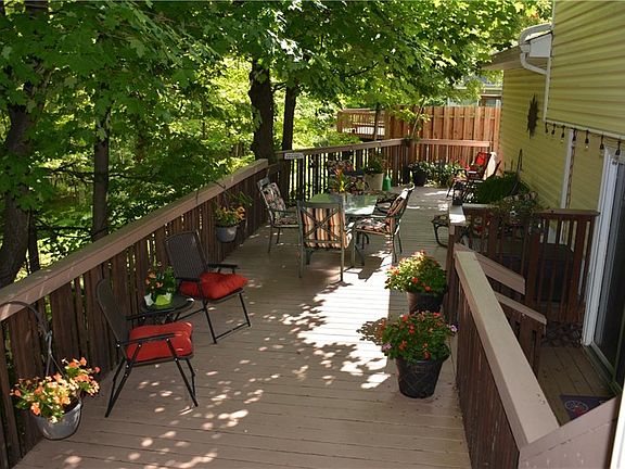 4th image of 4611 Brushwood Cir