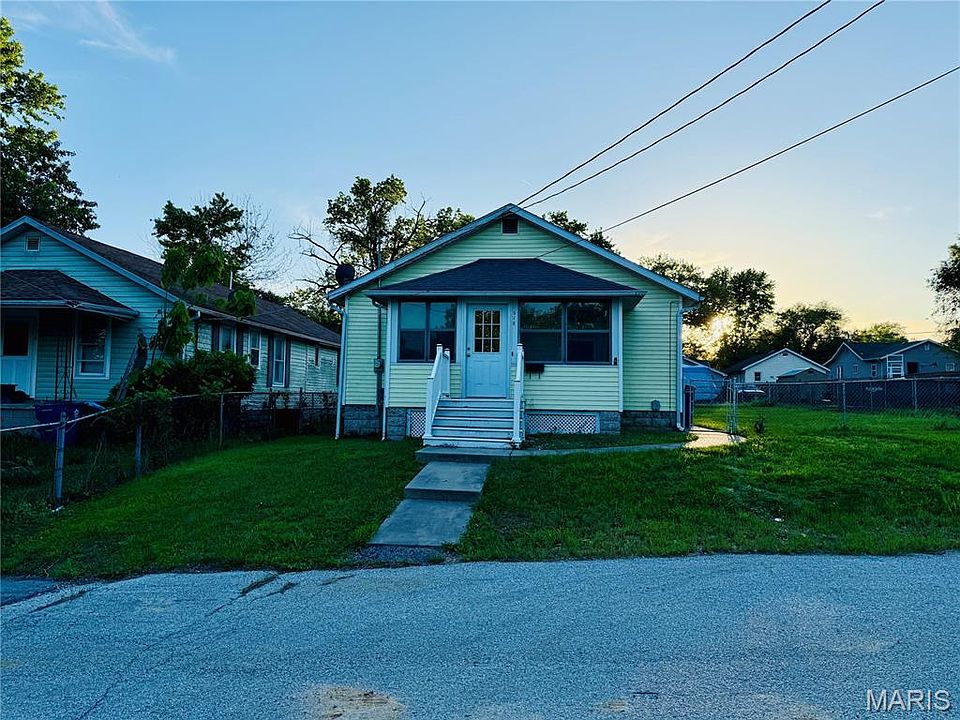 1st image of 518 Wyss Ave