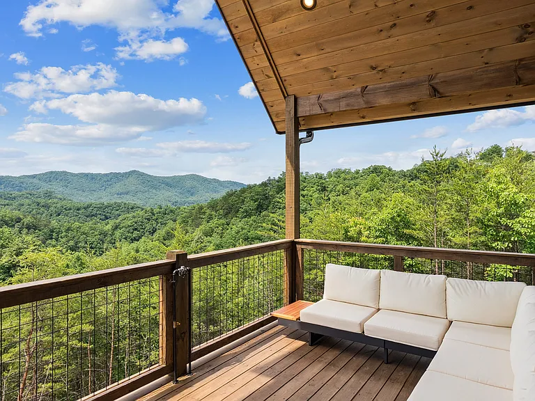 4302 Covered Wagon Rd — Photo 33