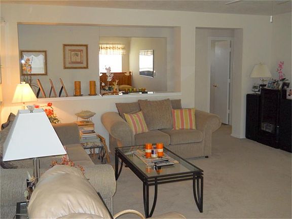 5th image of 17018 Coventry Park Dr