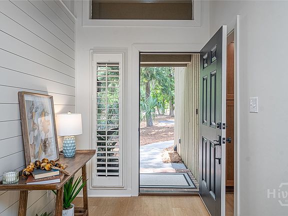 5th image of 66 Dame Kathryn Drive