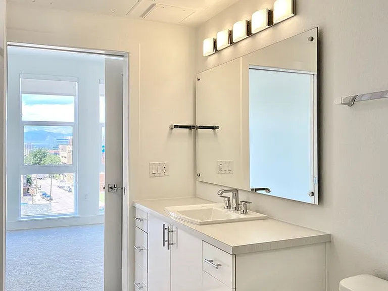 3500 S Corona St #504 — Photo 18