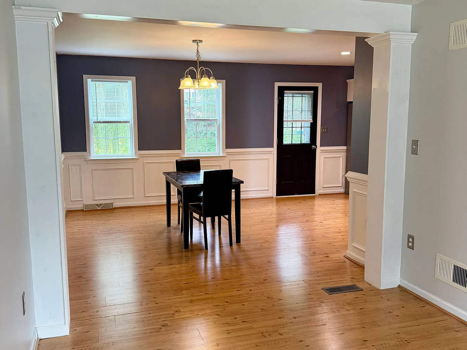 3 bed, 2.5 bath, 2262 sqft, $2,700 — Photo 4