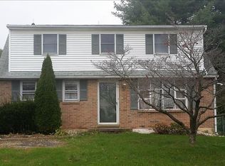 659 Englesville Rd, Boyertown, PA 19512