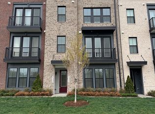 43324 Farringdon Sq, Broadlands, VA 20148