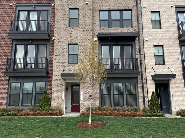 43324 Farringdon Sq, Broadlands, VA 20148