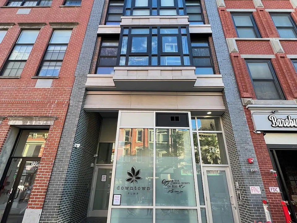 141 Newark Ave #5