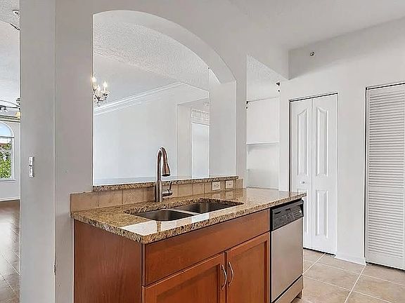 2nd image of 10435 Midtown Pkwy #406