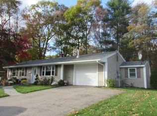 89 Waleco Rd, Brockton, MA 02302
