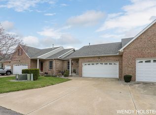 12874 Colebrooke Ct, Holland, MI 49424