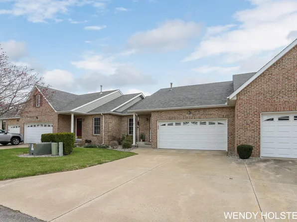 12874 Colebrooke Ct, Holland, MI 49424