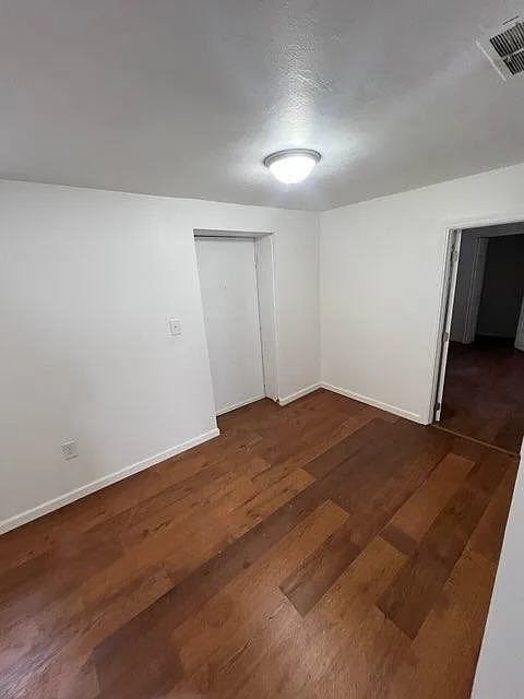 1624 Virginia St — Photo 4