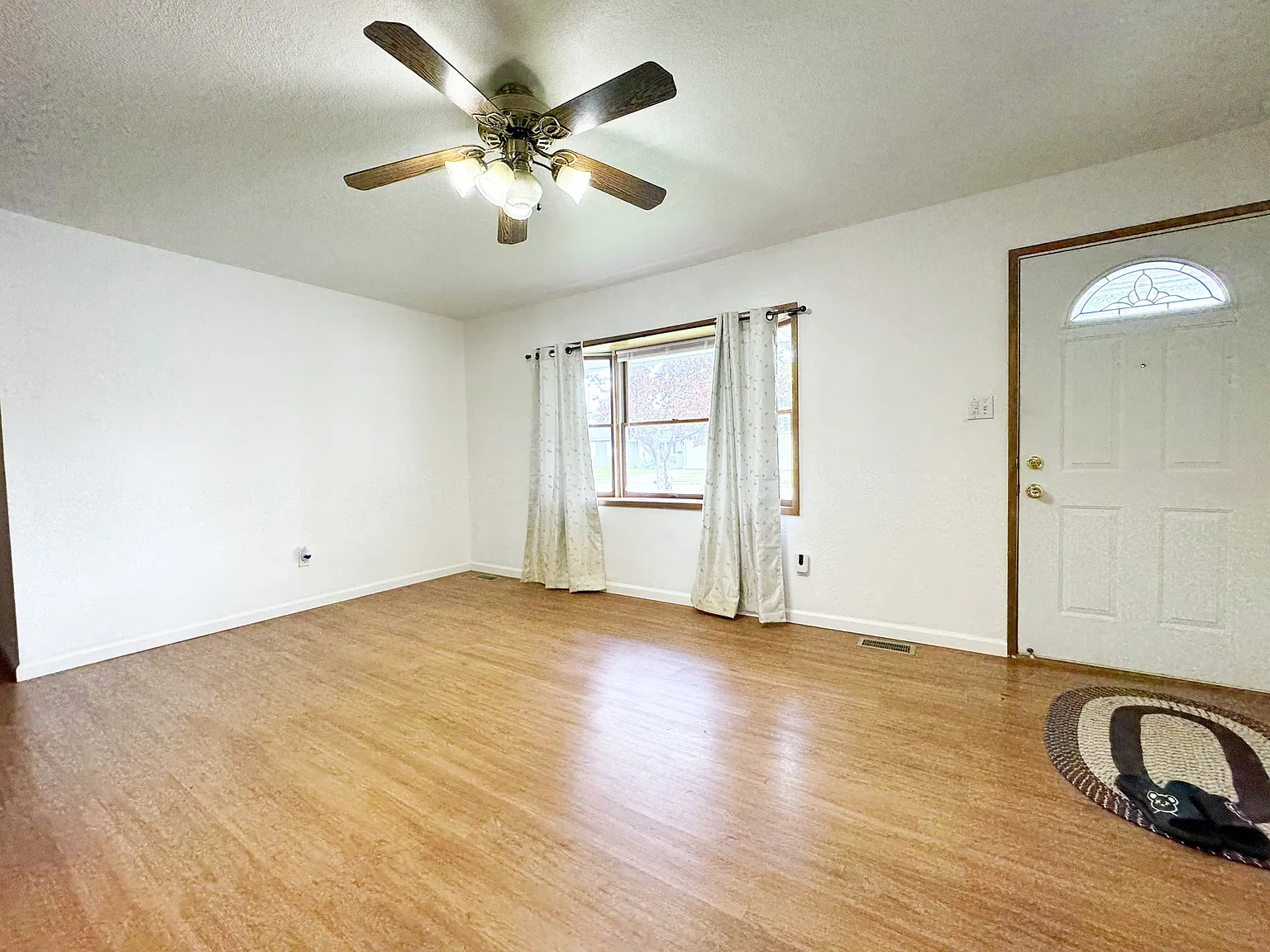 820 Dogwood Street - 1 — Photo 4