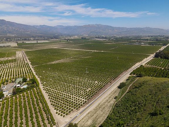 Ventura-County-306-Acres-Lemon-Grove-Sale