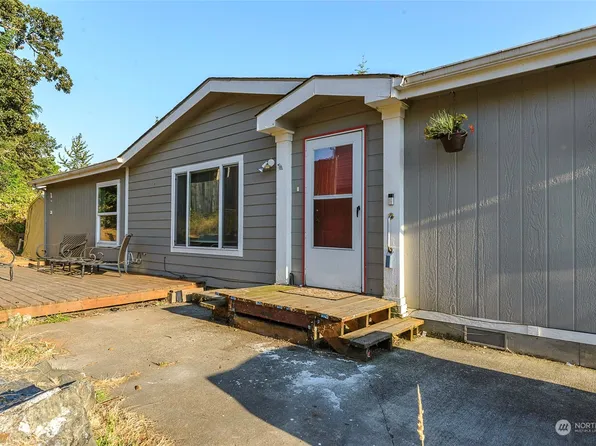 13209 9th Avenue Ct E, Tacoma, WA 98444