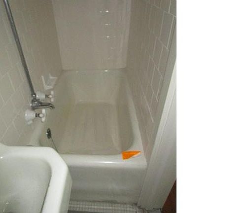 5th image of 612 W Franklin St #6D1