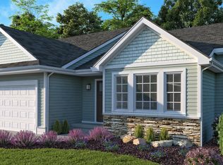 139 Blue Violet Ln NE #107, Comstock Park, MI 49321