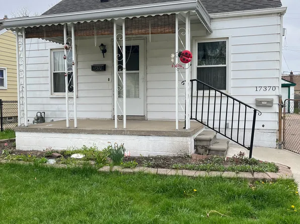 17370 Palmer St, Melvindale, MI 48122