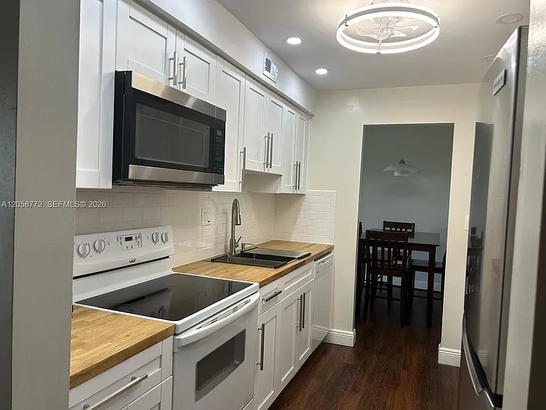 3821 Environ Blvd #505 — Photo 11