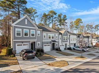 810 Star Ridge Dr, Raleigh, NC 27610