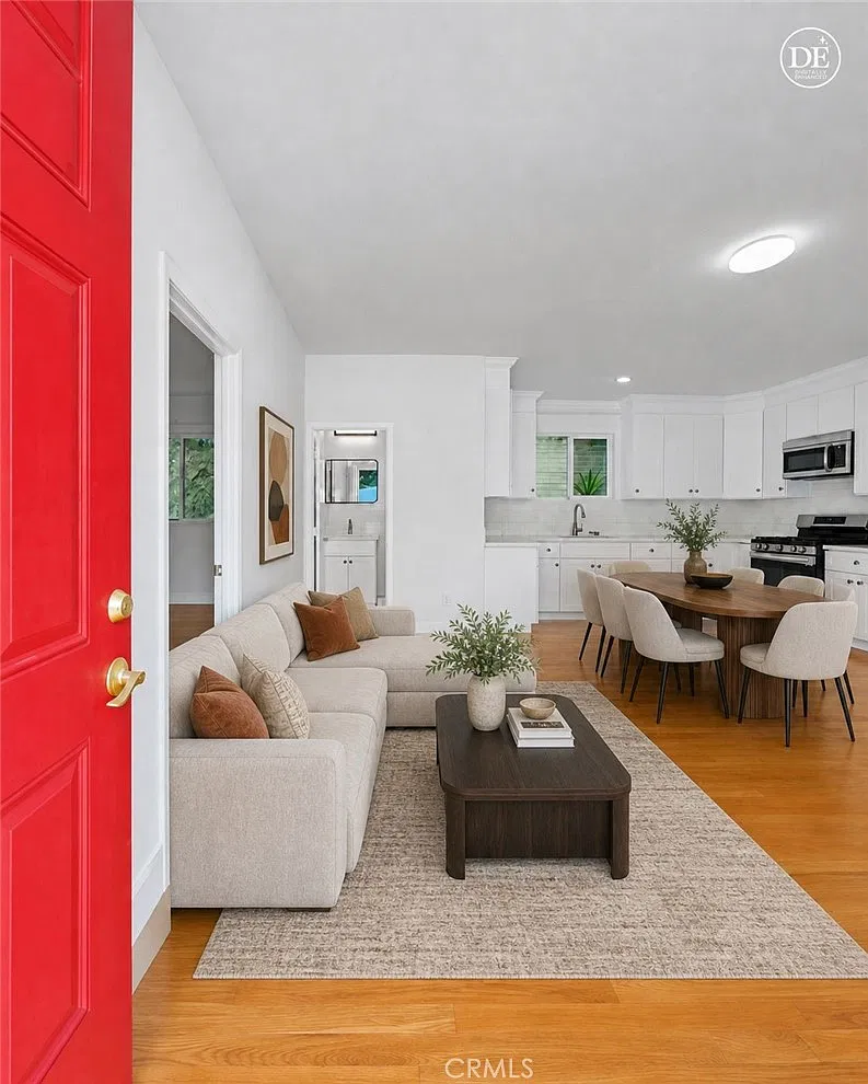 1 bed, 1.5 bath, 800 sqft, $2,600 — Photo 4