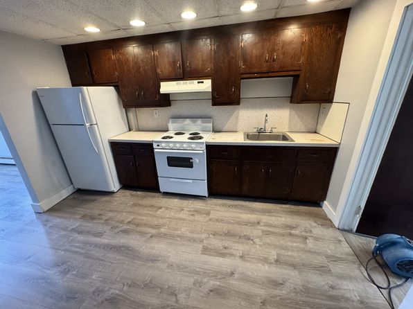 290 Old Colchester Rd #4