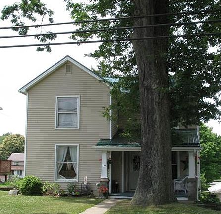 3rd image of 149 S Mercer St