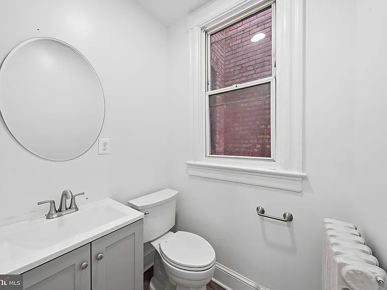 2032 N Capitol St NW #2 — Photo 6