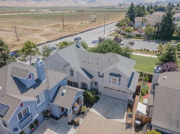 1970 Bradbury St, Salinas, CA 93906