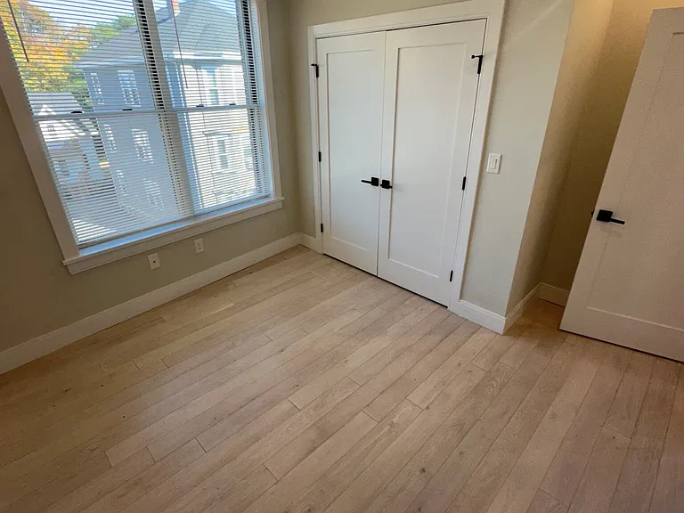 197 Green St #307 — Photo 8