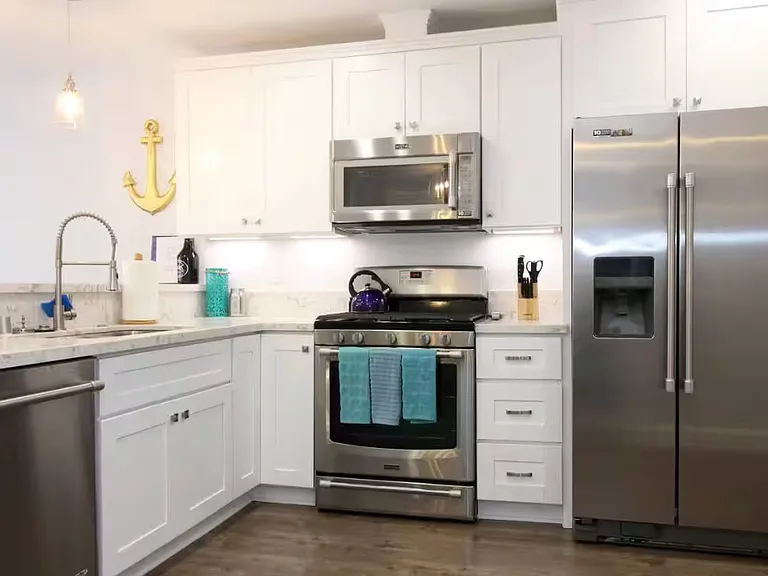 1146 Garnet Ave #1146 — Photo 3